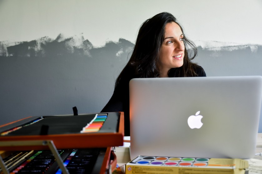 CDCDF4F1-A168-475B-A4B9-2CAA2EF0598D